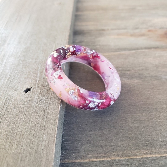 Enchanted Garden Resin Ring Real Flower Ring - Picture 2 of 10